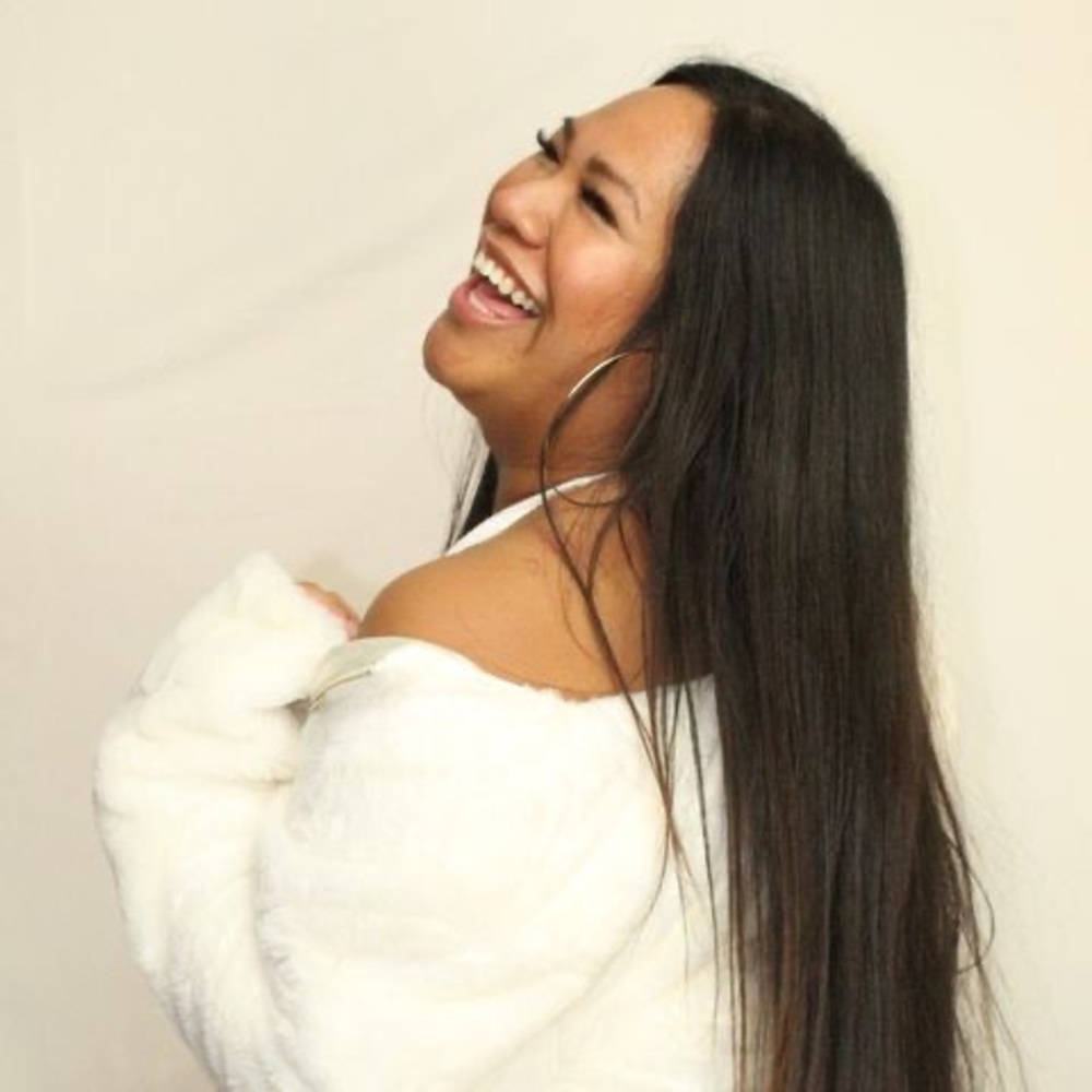 Meet your Posher, Leana